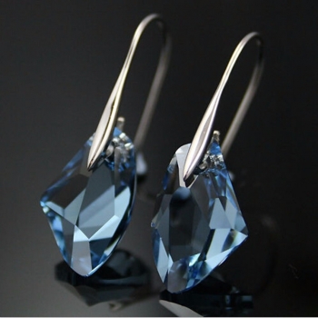 Kolczyki K463 duży niebieski kryształ